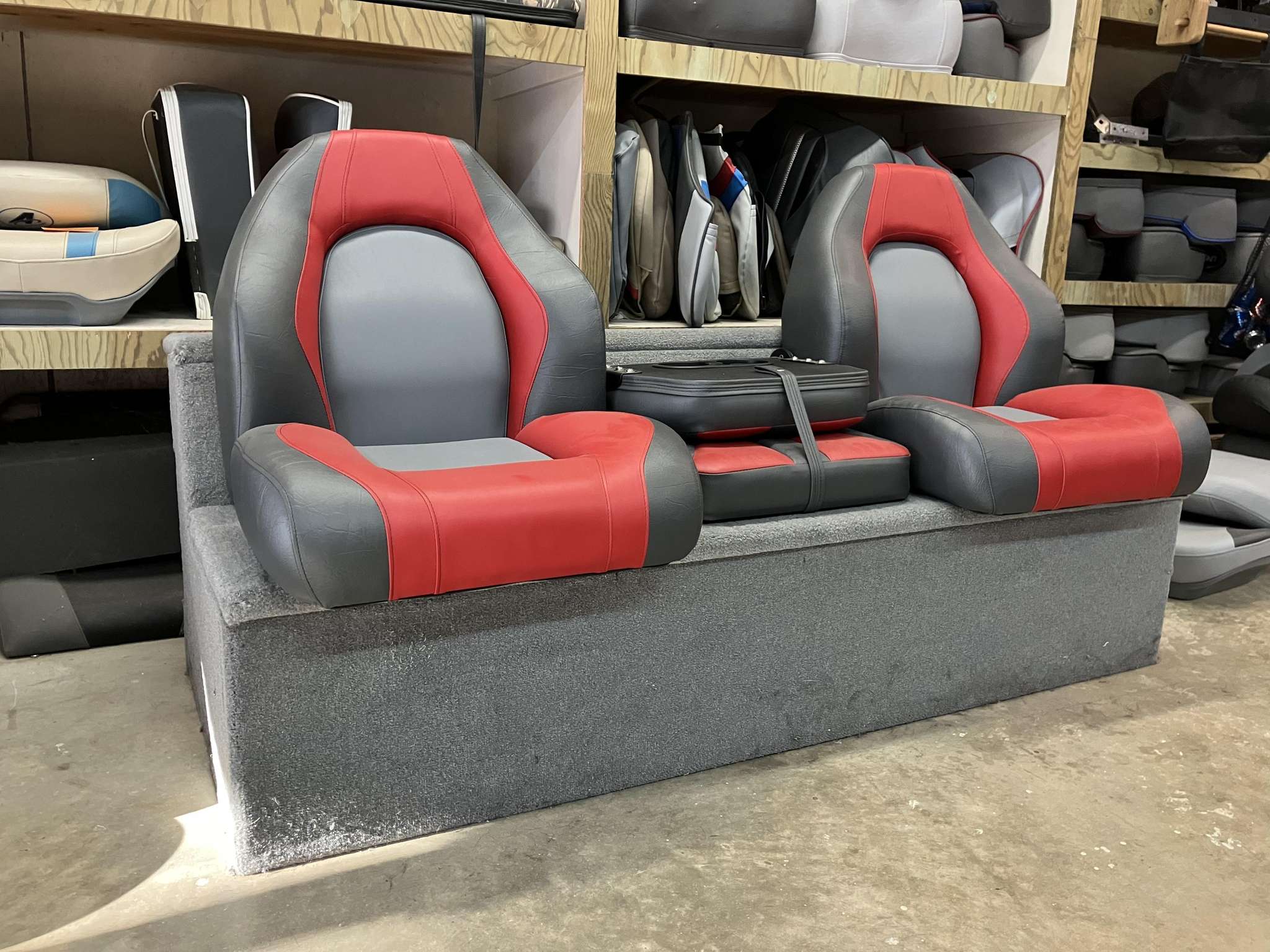 Bass Boat Seating Deans Top And Canvas